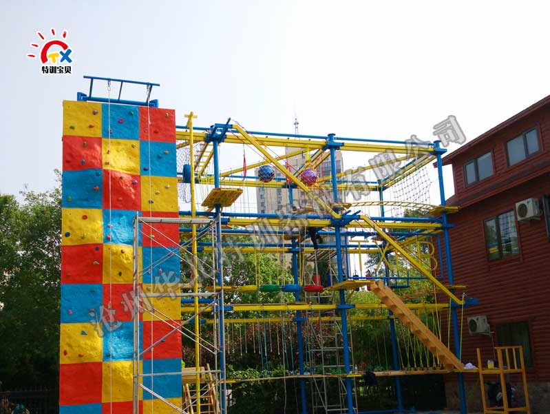 少兒拓展訓練,室內拓展樂園,攀爬設備0317-4317600 少兒拓展訓練,室內拓展樂園,攀爬設備0317-4317600