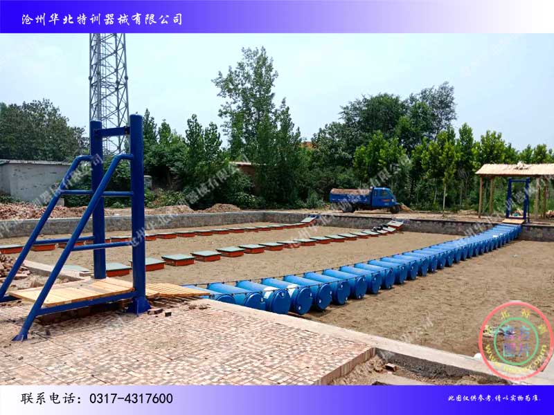 水上浮筒橋.jpg 水上浮筒橋.jpg